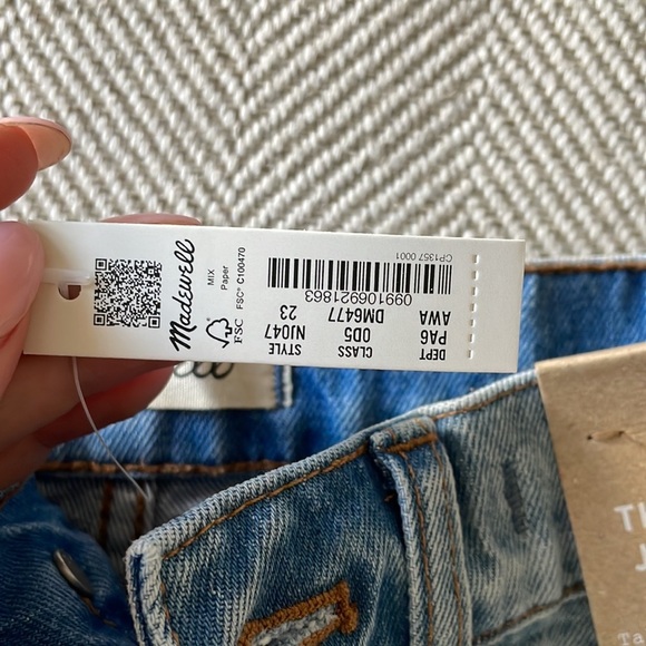 NWT Madewell Jean Shorts - Picture 3 of 4